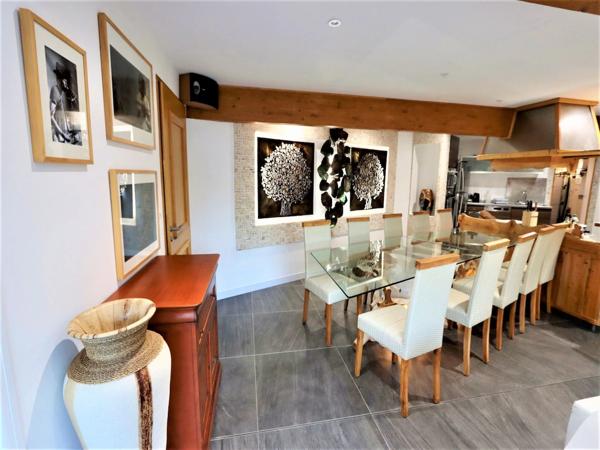 Maison 5 pièces - 220 m² Bien prestige