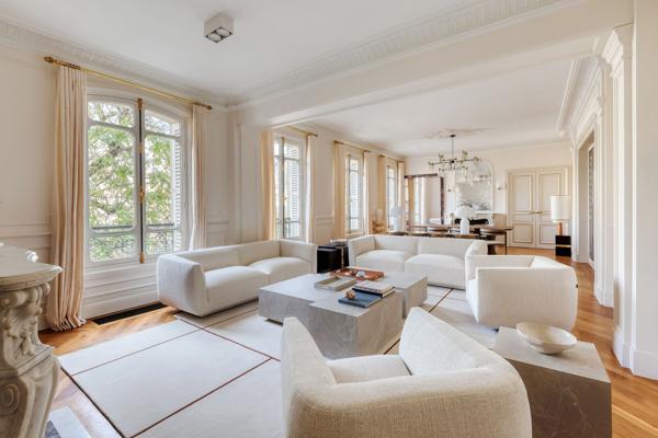 Vente Appartement de luxe Paris 8 5 Pièces 220 m²