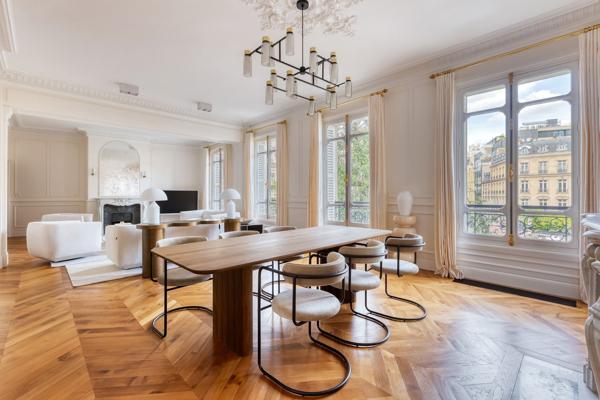 Vente Appartement de luxe Paris 8 5 Pièces 220 m²