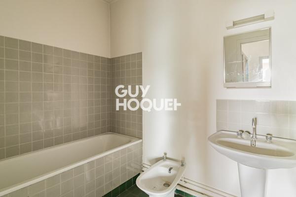 Appartement  - 2 pièces 52 m2 - Vue donnant sur le Square