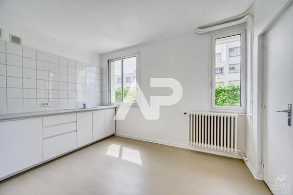 Appartement Rueil Malmaison 5 pièce(s) 114.52 m2 €610 000 ** - Référence 19630