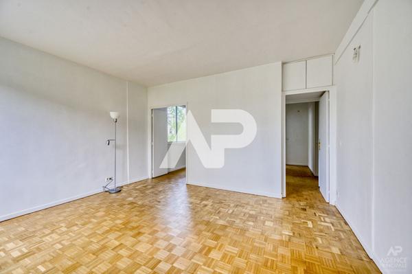 Appartement Rueil Malmaison 5 pièce(s) 114.52 m2 €610 000 ** - Référence 19630