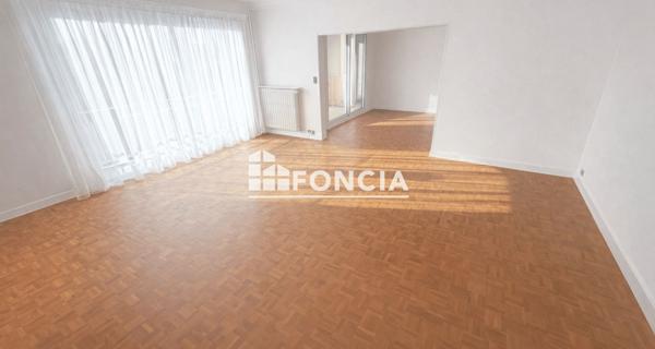 À vendre Appartement 4 pièces 124.77 m² - Le Mans 72100