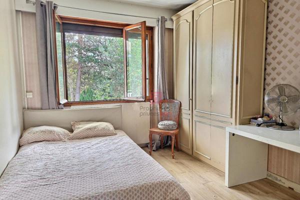 Maison Sainte Genevieve Des Bois 7 pièces 126 m2