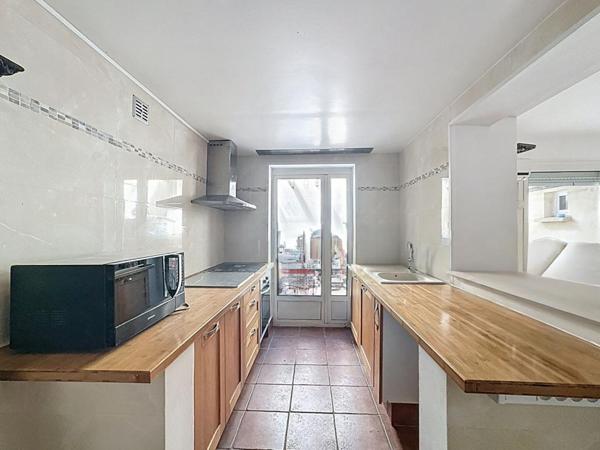 Maison familiale 6 chambres  Volumes exceptionnels, DPE C et garage XXL de 40 m2