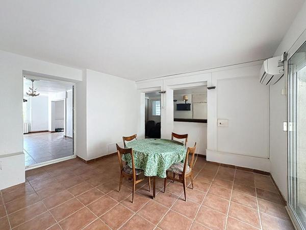 Maison familiale 6 chambres  Volumes exceptionnels, DPE C et garage XXL de 40 m2