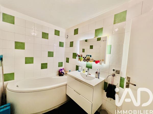 Appartement à vendre 3 pièces 72 m² Saint-Brice-sous-Forêt