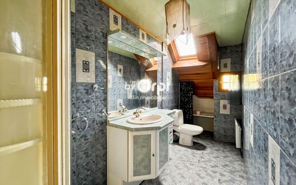 Maison à vendre    2 pièces •  Montvicq