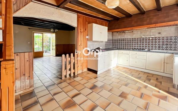 Maison à vendre    2 pièces •  Montvicq