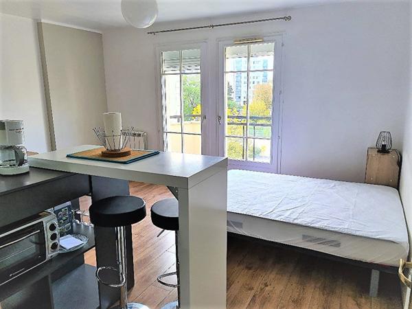 APPARTEMENT POISSY - 1 pièce(s) - 24.46m2