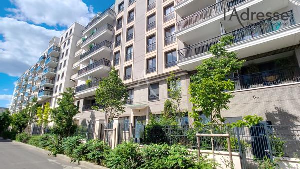 Suresnes / Belvedère - Appartement 4 pièces 75m² - Terrasse 5m² - Parking - Prestations ***