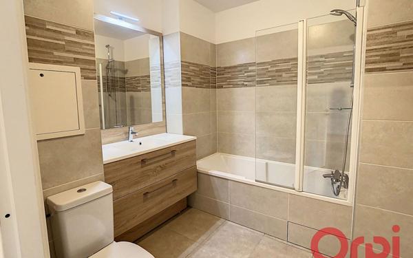 Appartement à louer    3 pièces • 60,57 m2 Châtenay-Malabry