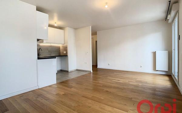 Appartement à louer    3 pièces • 60,57 m2 Châtenay-Malabry