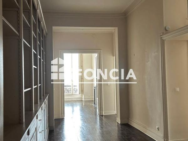 Location Appartement 4 pièces 133 m² - SPLENDID HOTEL Pau 64000