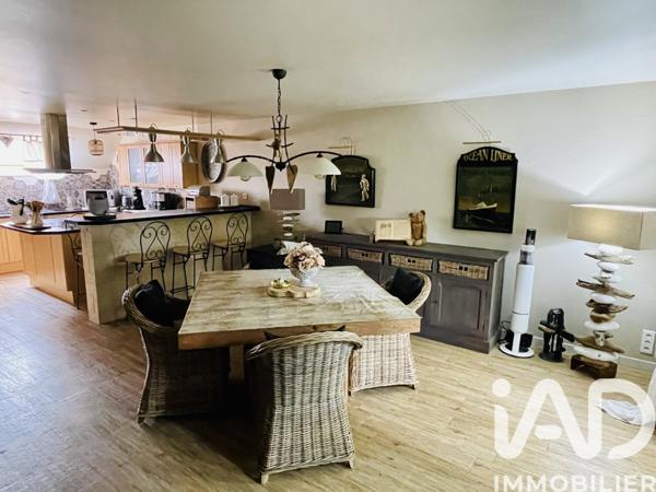 Maison à vendre 8 pièces 182 m² Vaire-sous-Corbie