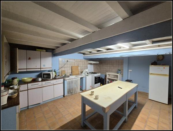 Maison avec Dépendances et Vue Panoramique – À 10 min d'Agen