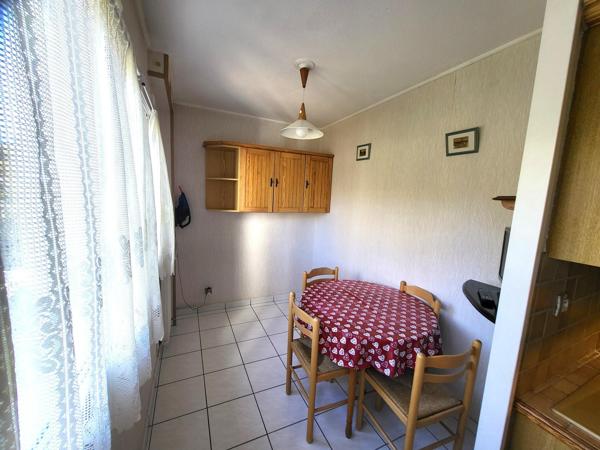VILLEURBANNE – TONKIN / PARC DE LA TÊTE D’OR – APPARTEMENT T3 av. Ascenseur - GARAGE ET CAVE