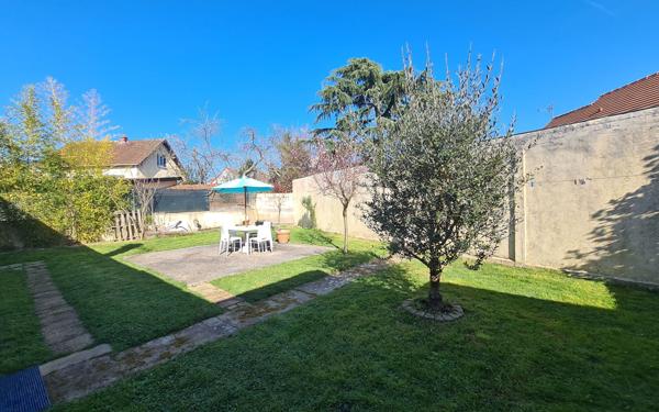 Maison à vendre    3 pièces •  Gretz-Armainvilliers
