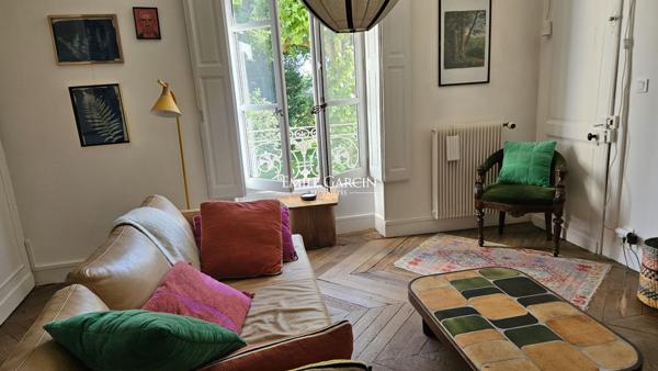 A vendre maison de maître et parc de près de 1,2 hectare aux portes d'Orléans