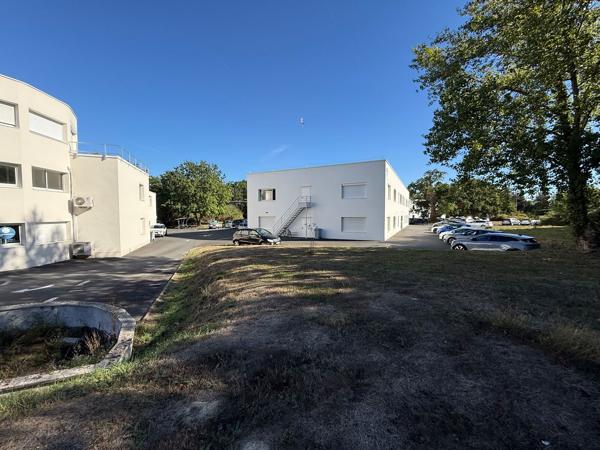 LOCATION BUREAUX PETITE SURFACE BASSE GOULAINE