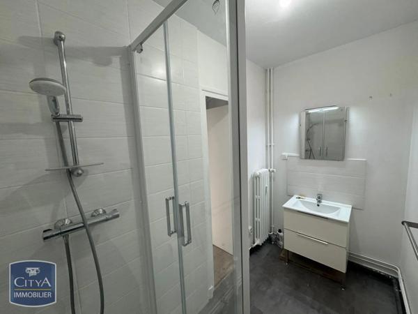 Appartement à louer 1 pièce 25m² Tours (37000)