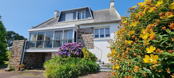 Maison de charme face à la baie de Morlaix.