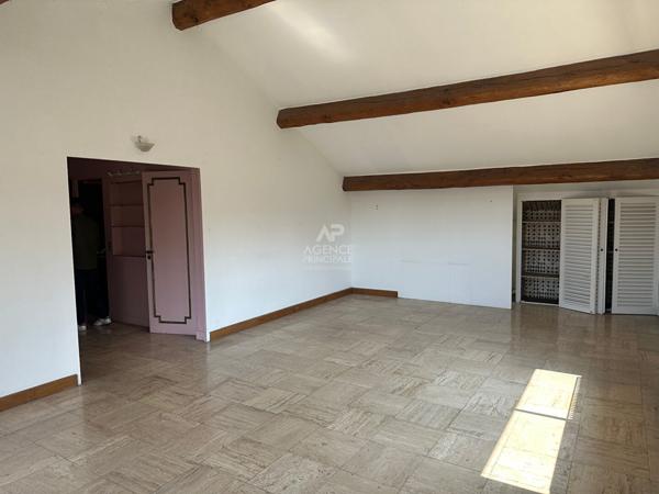 Appartement Saint Germain en Laye - Le Pecq 5 pièce(s) 100.89 m2 €394 000 ** - Référence 17452