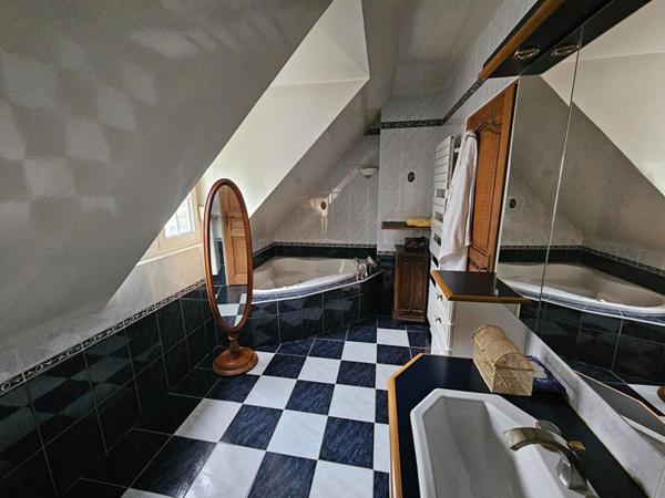 Maison authentique bretonne en pierre de taille à Vert-Galant