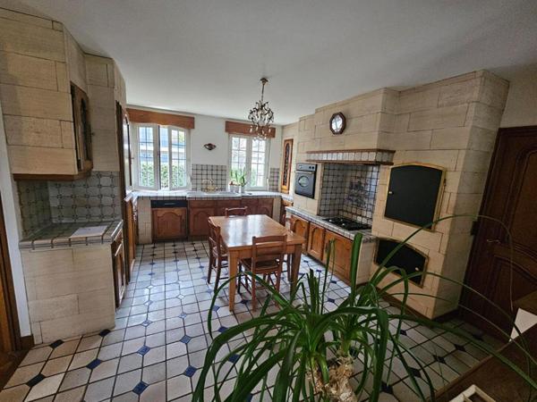 Maison authentique bretonne en pierre de taille à Vert-Galant