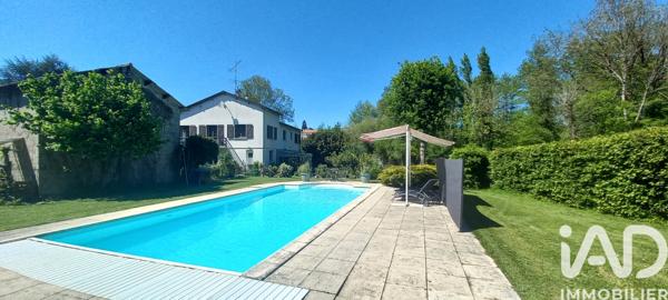 Maison à vendre 9 pièces 249 m² Cerizay