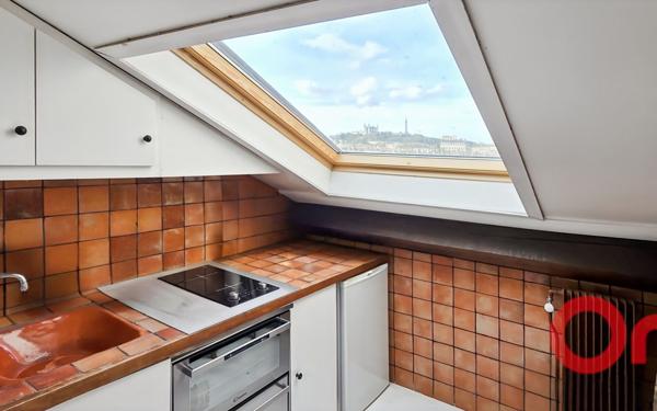 Appartement à vendre    5 pièces • 130,24 m2 Lyon 6