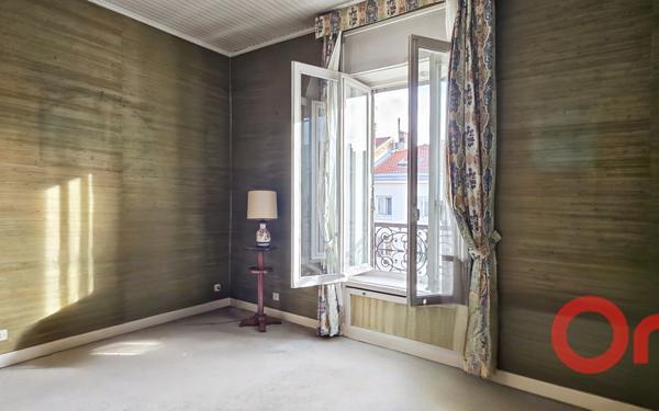 Appartement à vendre    5 pièces • 130,24 m2 Lyon 6