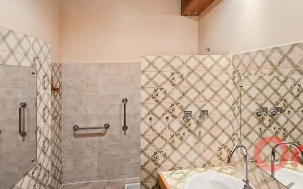 Appartement à vendre    5 pièces • 130,24 m2 Lyon 6