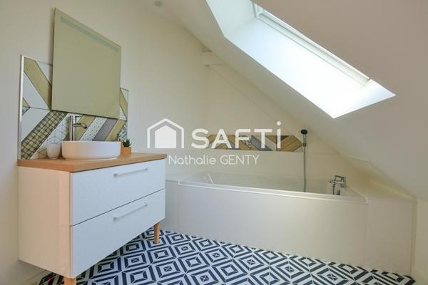 MAISON A ROSENDAEL AVEC TERRASSE, PLACE DE STATIONNEMENT PRIVATIVE ET DEPENDANCE