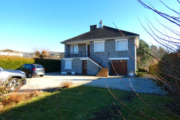 MAISON EN PIERRE Jussac (15250)