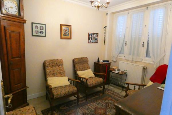 MAISON EN PIERRE Jussac (15250)