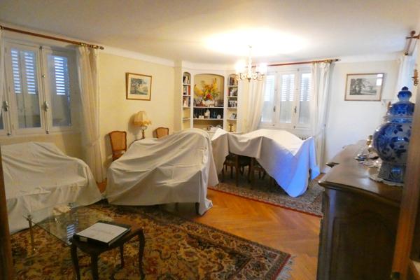 MAISON EN PIERRE Jussac (15250)