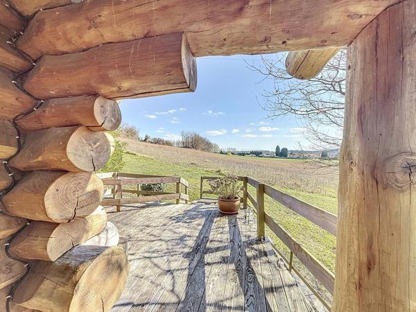 Maison en bois de 150m² avec vue sur la Charente
