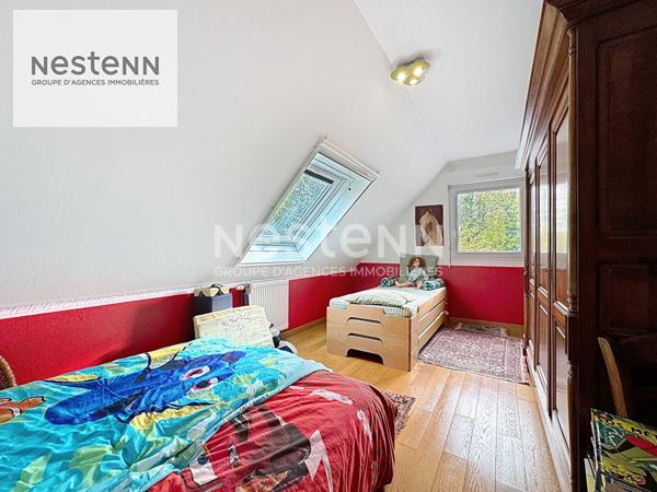 Maison en semi plain-pieds de 170 m2 comprenant 5 chambres, garage, carport, située à COULOGNE