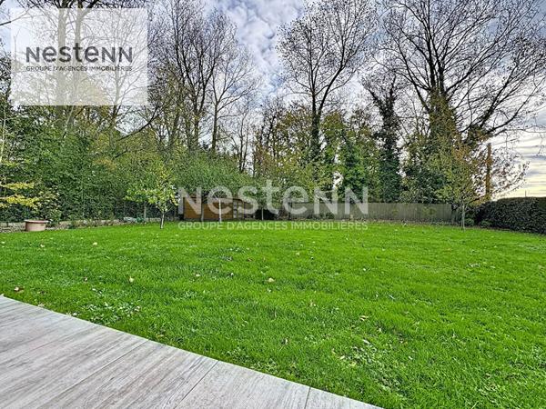 Maison en semi plain-pieds de 170 m2 comprenant 5 chambres, garage, carport, située à COULOGNE