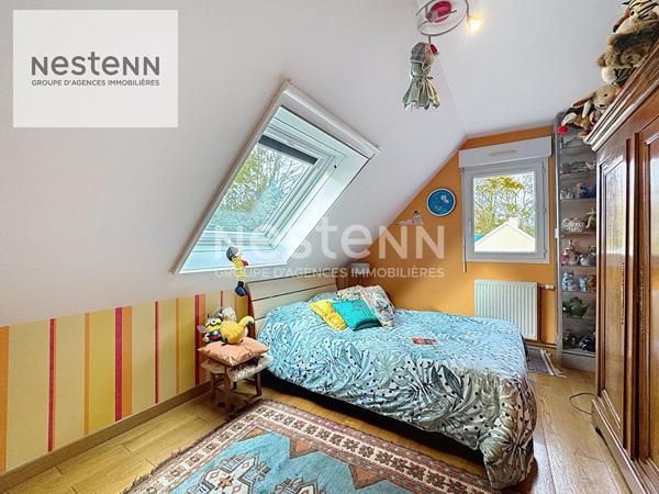 Maison en semi plain-pieds de 170 m2 comprenant 5 chambres, garage, carport, située à COULOGNE