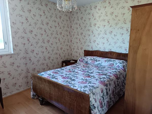 F3 Bis d'environ 77m² avec balcon et grand garage