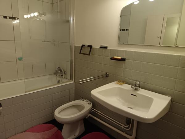 F3 Bis d'environ 77m² avec balcon et grand garage