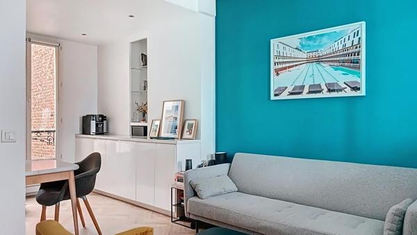 Coeur de ville - 2 pièces traversant en parfait état