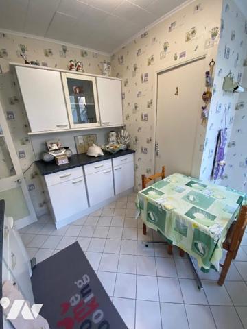 CALAIS PROCHE THEATRE IMMEUBLE A USAGE MIXTE