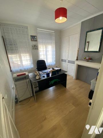 CALAIS PROCHE THEATRE IMMEUBLE A USAGE MIXTE