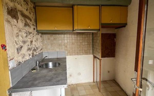 Maison à vendre    4 pièces •  Pierre-Buffière