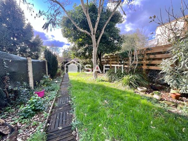 Maison 4 pièces, 2 chambres et 1 bureau