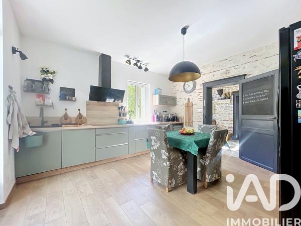 Maison à vendre 8 pièces 270 m² Lafox