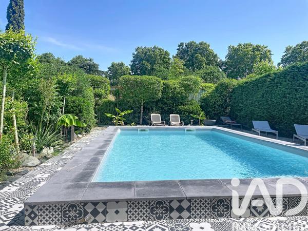 Maison à vendre 8 pièces 270 m² Lafox